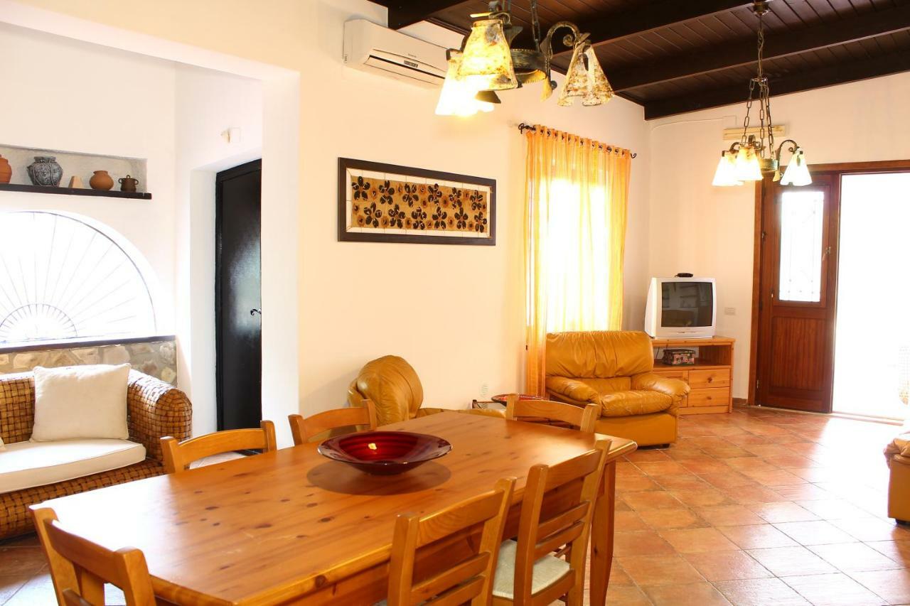 Villa Porto Rais كاريني المظهر الخارجي الصورة